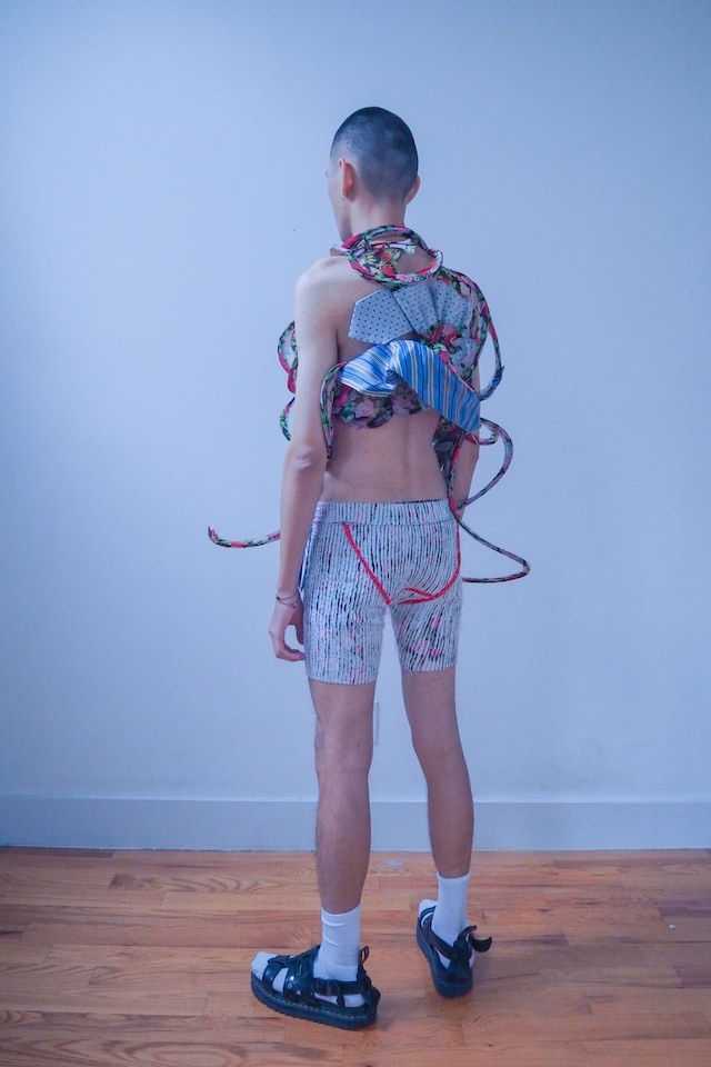 Chi Yu Han: Exploring An In Between Moment 5 4