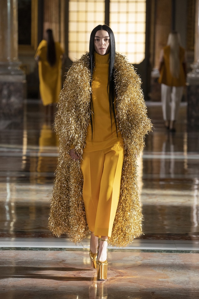 Valentino SS21 Haute Couture collection 8