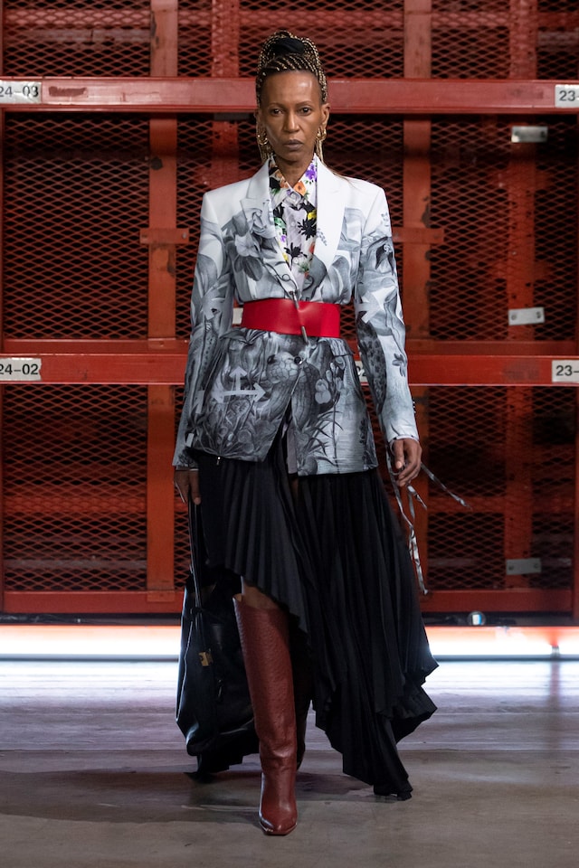 Off-White SS21 mens/women&#39;s collection by Virgil Abloh 3 2