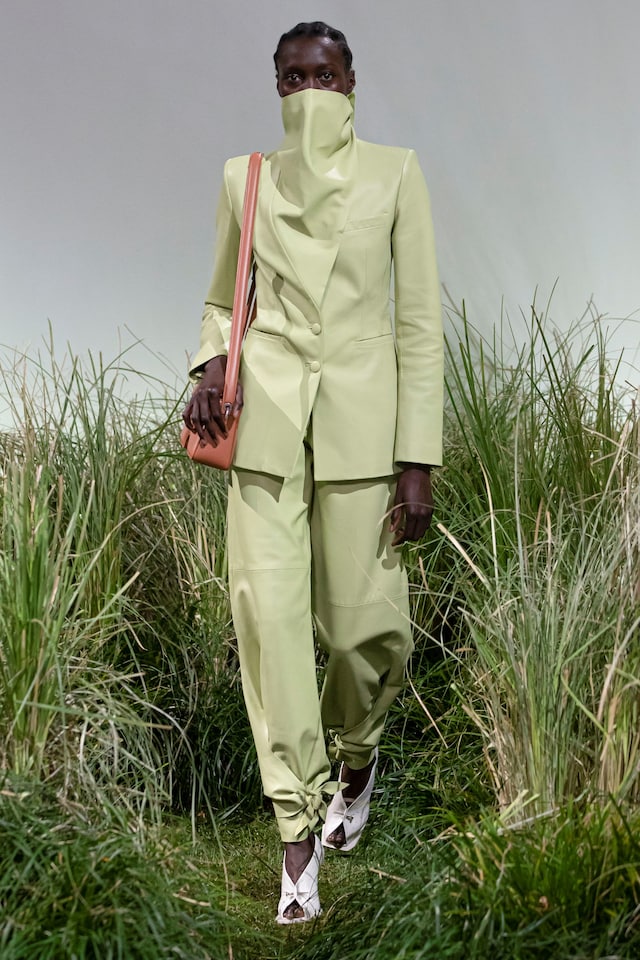 Off-White SS21 mens/women&#39;s collection by Virgil Abloh 7 6