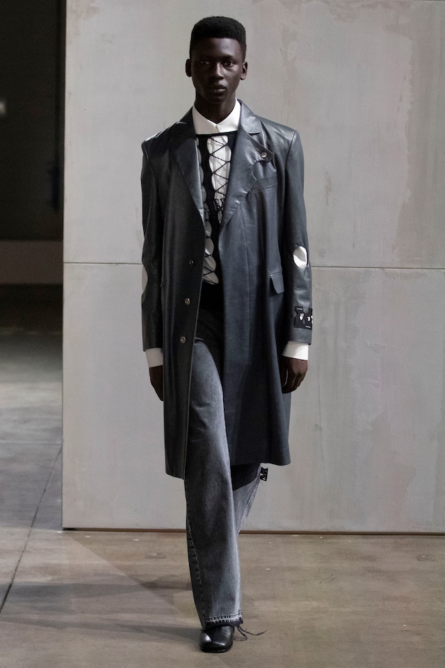 Off-White SS21 mens/women&#39;s collection by Virgil Abloh 28 27