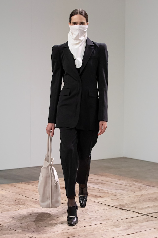 Off-White SS21 mens/women&#39;s collection by Virgil Abloh 29 28