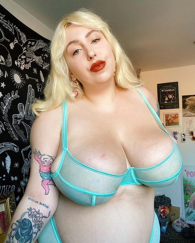 gina tonic the fat zine body positive 2