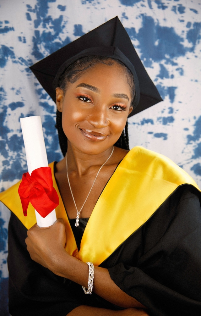 Aisha Seriki, Ungrads (2020) 4
