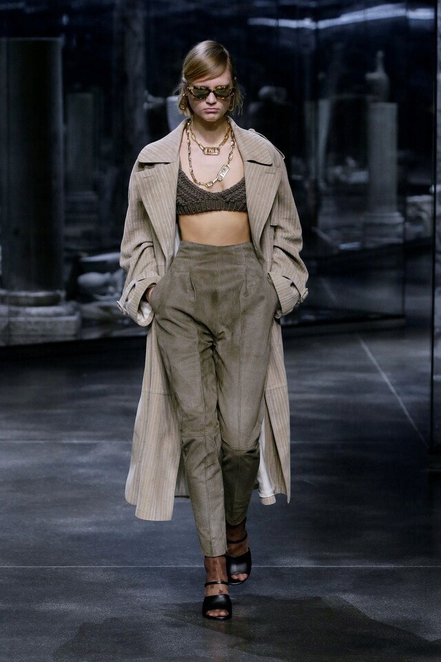 Fendi womenswear AW21 by Kim Jones 12
