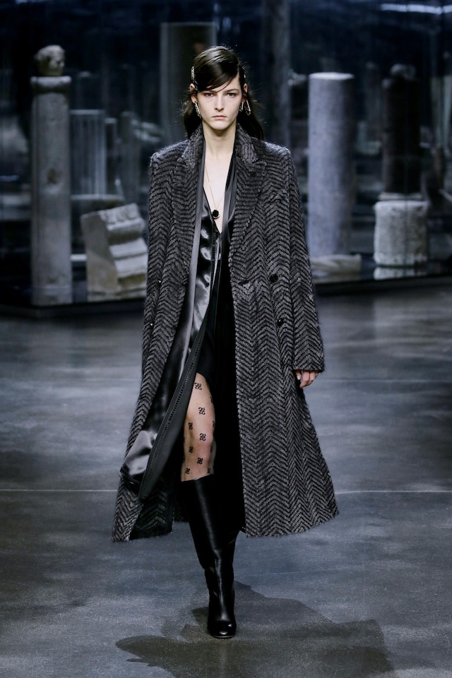 Fendi womenswear AW21 by Kim Jones 24