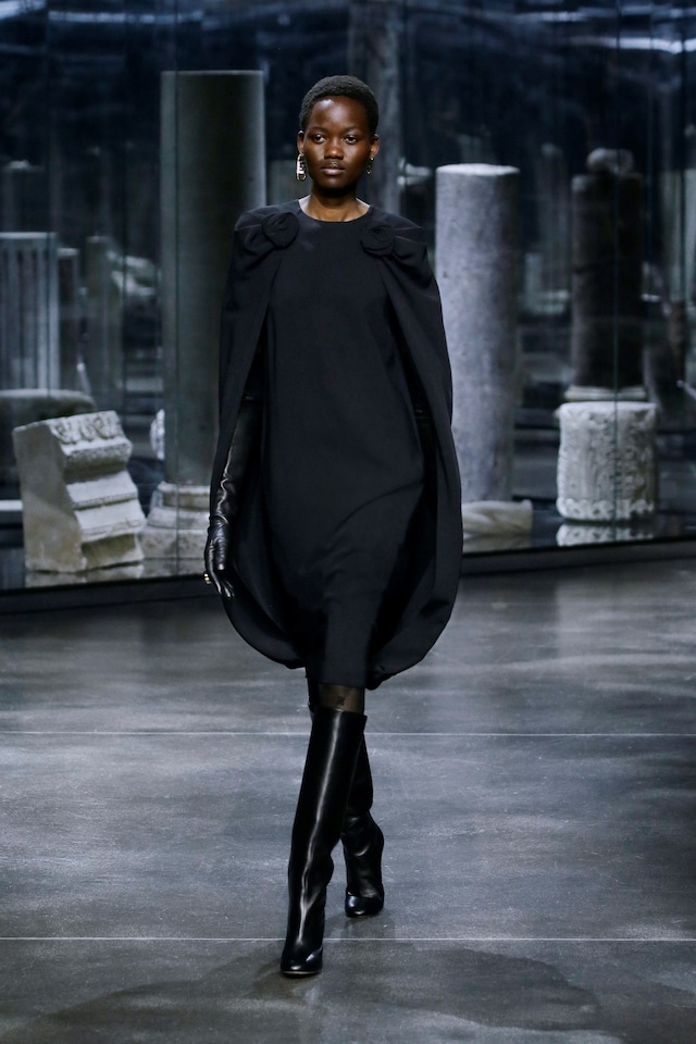 Fendi womenswear AW21 by Kim Jones 26