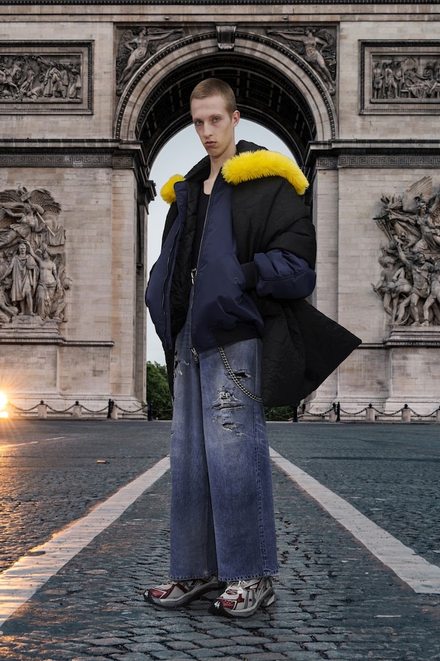Balenciaga Pre-Fall 2021 by Demna Gvasalia 6