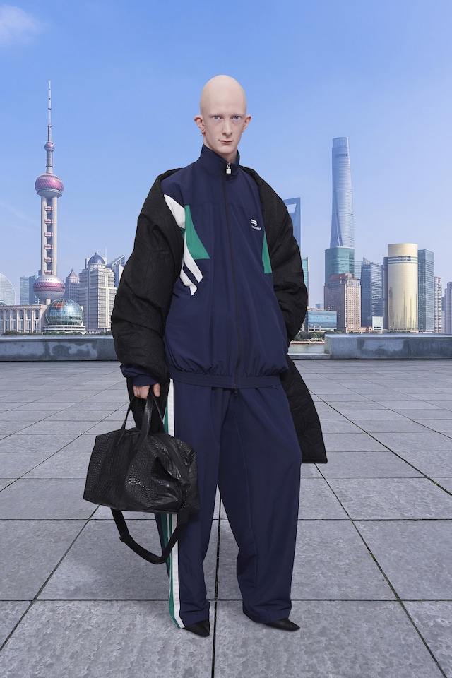 Balenciaga Pre-Fall 2021 by Demna Gvasalia 14