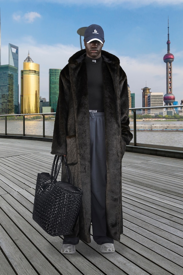 Balenciaga Pre-Fall 2021 by Demna Gvasalia 19