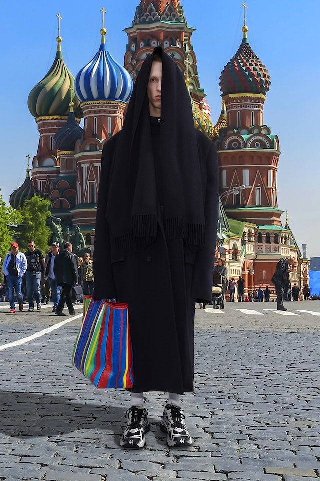Balenciaga Pre-Fall 2021 by Demna Gvasalia 22