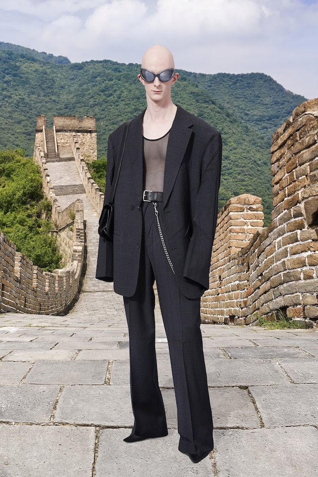 Balenciaga Pre-Fall 2021 by Demna Gvasalia 27