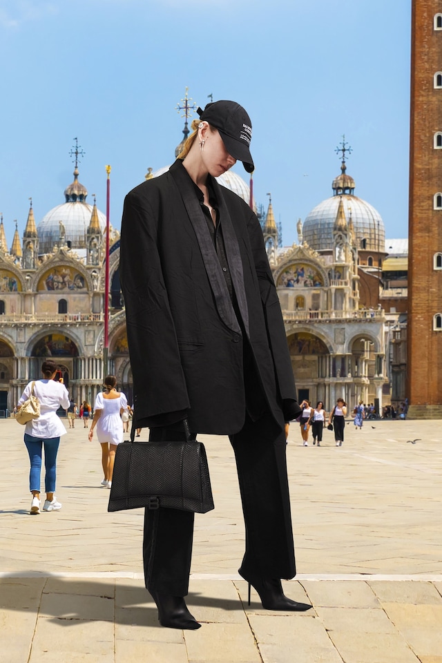 Balenciaga Pre-Fall 2021 by Demna Gvasalia 28