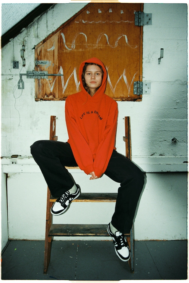 girl in red 7