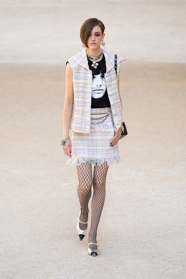 Chanel Cruise 2021/2022 punk rock 4