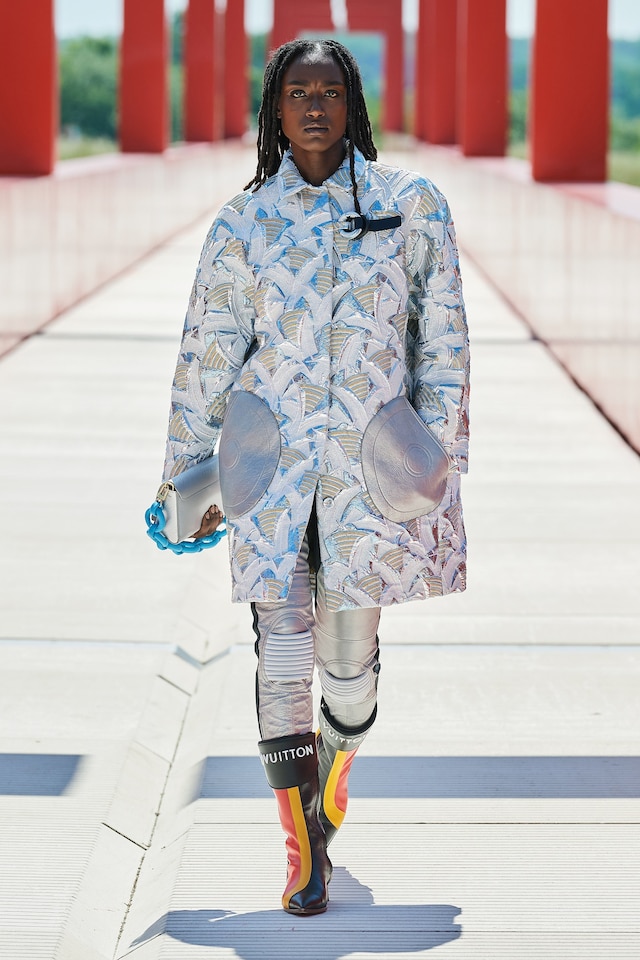 Louis Vuitton Cruise 2022 womenswear 8