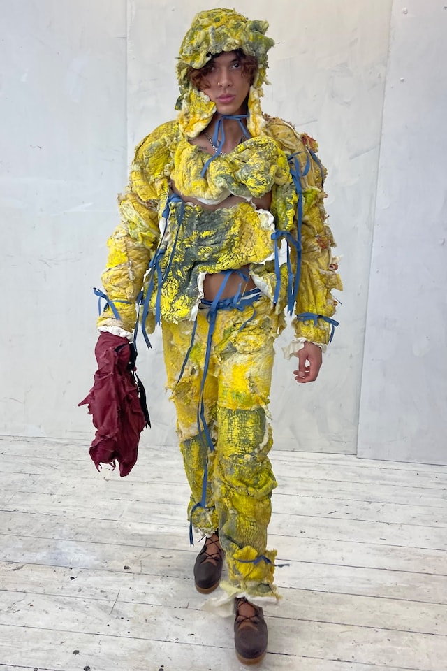 Louis Vuitton Cruise 2022 womenswear 10