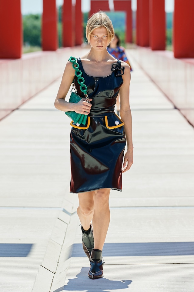 Louis Vuitton Cruise 2022 womenswear 11