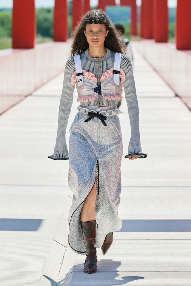 Louis Vuitton Cruise 2022 womenswear 15