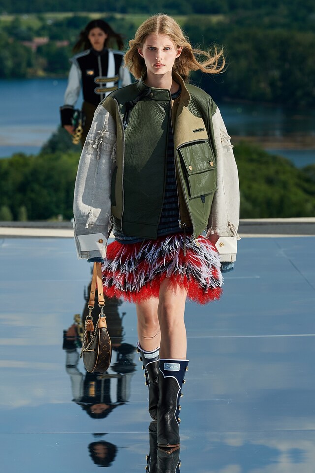 Louis Vuitton Cruise 2022 womenswear 19