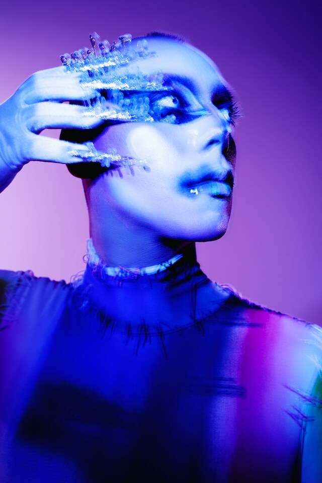 Russian drag queen Lorina Rey is breaking down boundaries 13