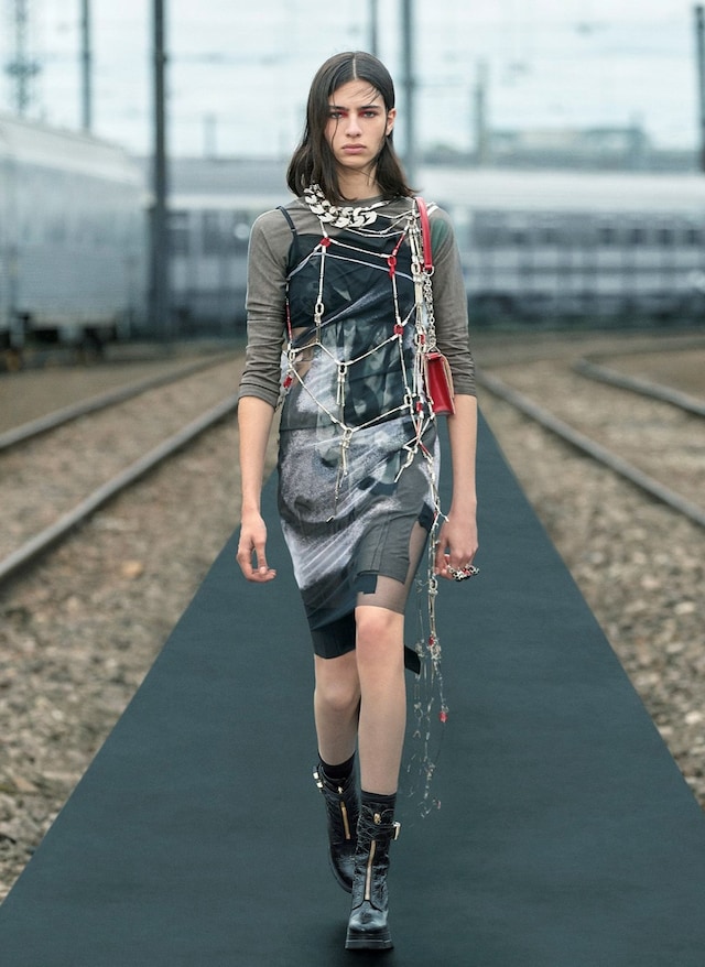 Givenchy Resort 2022 3