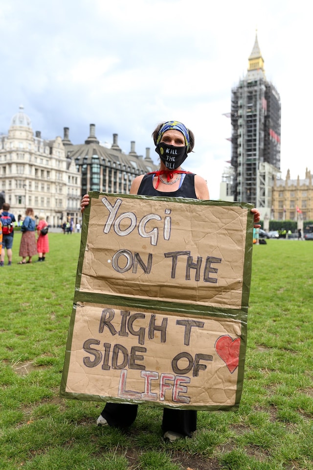 London Kill the Bill emergency protest 12 18