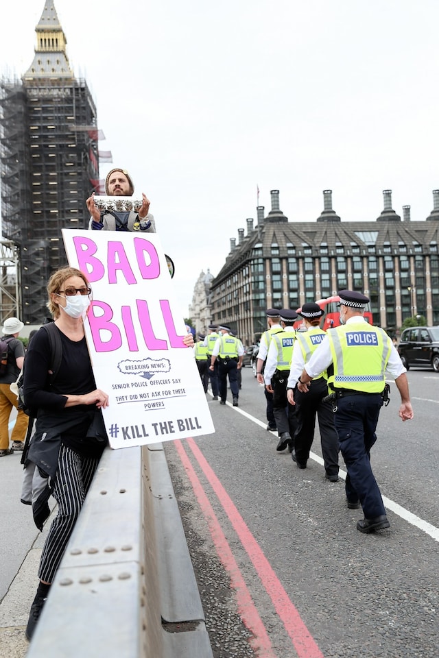 London Kill the Bill emergency protest 21 22
