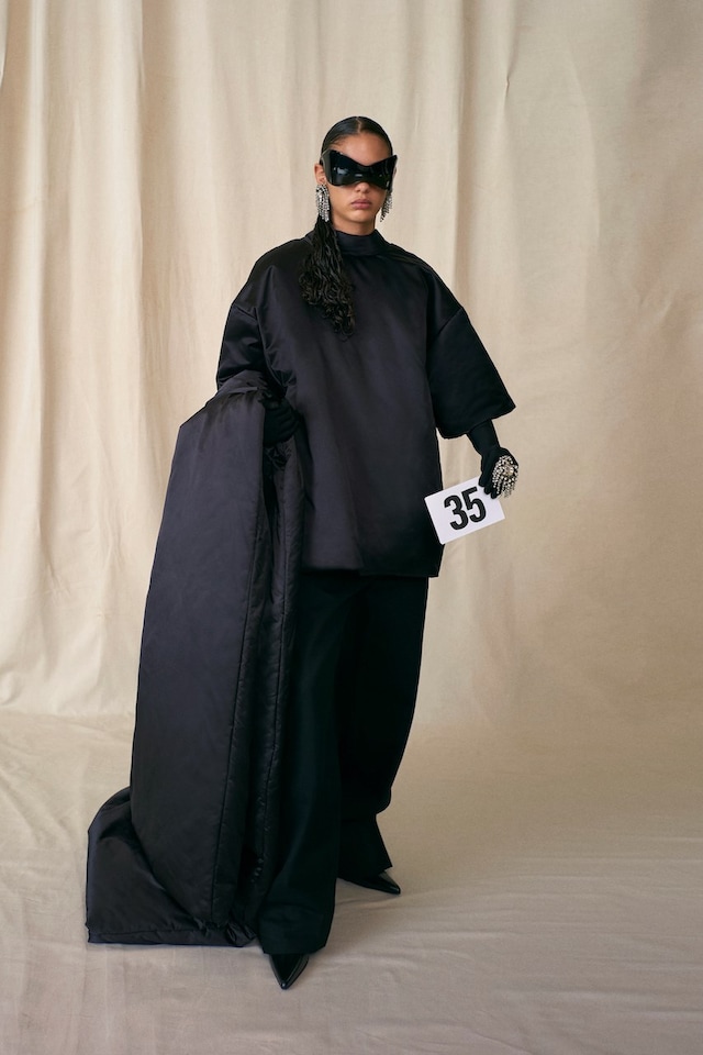 Balenciaga Haute Couture AW21 1