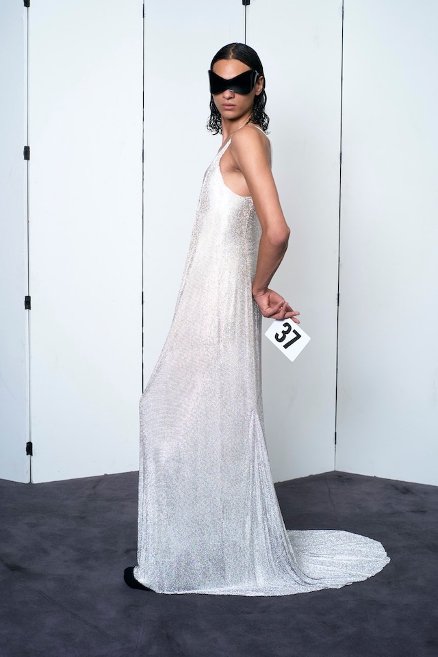 Balenciaga Haute Couture AW21 3