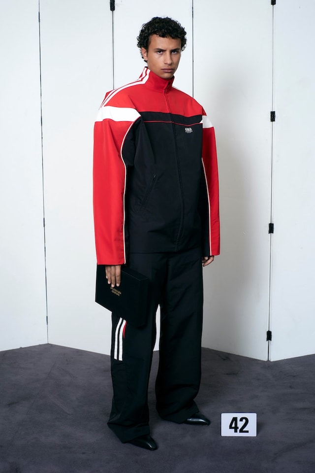 Balenciaga Haute Couture AW21 8