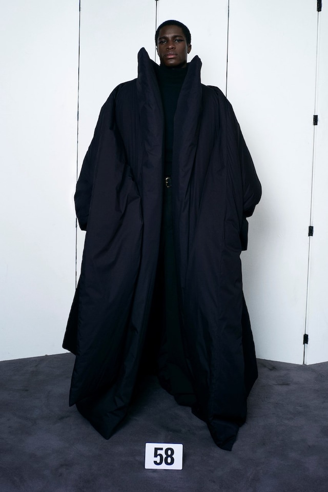 Balenciaga Haute Couture AW21 24