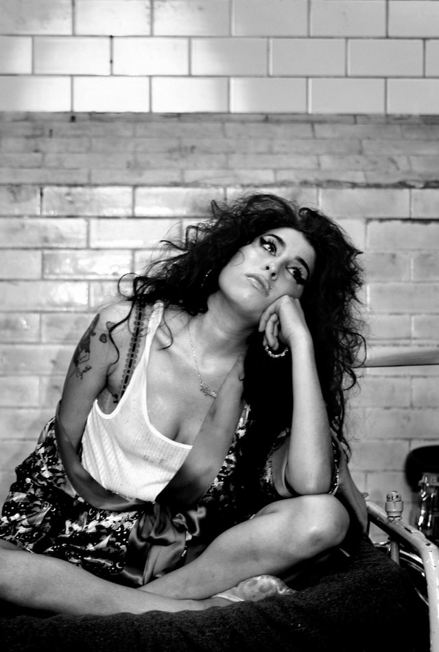 Amy In The Light 10