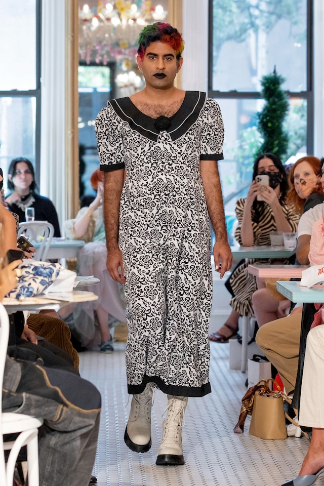 Batsheva 37
