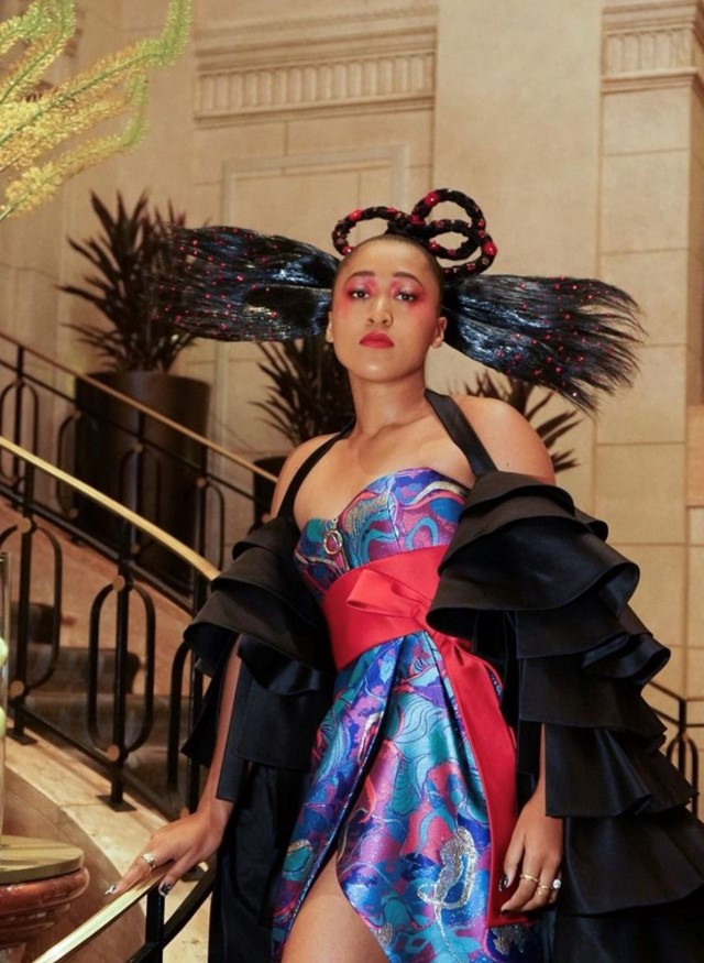 Naomi Osaka's Hair Is an Elaborate Sculpture at the Met Gala 2021