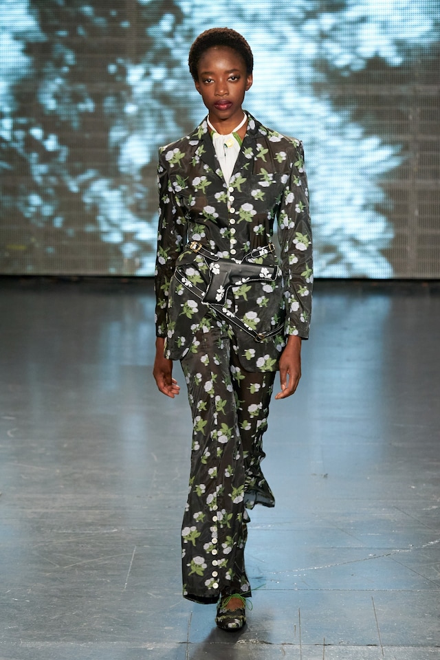Yuhan Wang SS22 21