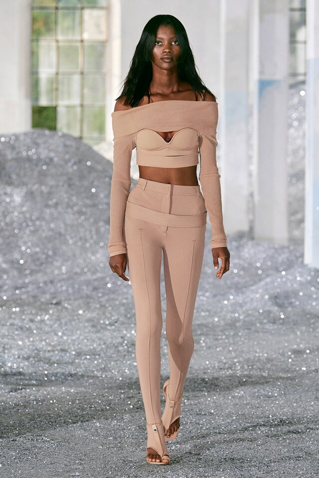 Burberry SS22 Womenswear 1