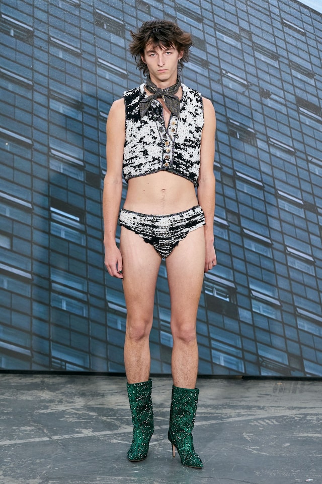 Andreas Kronthaler for Vivienne Westwood SS22 56