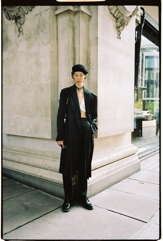 Yu Fujiwara London Fashion Week SS22 Street Style 17
