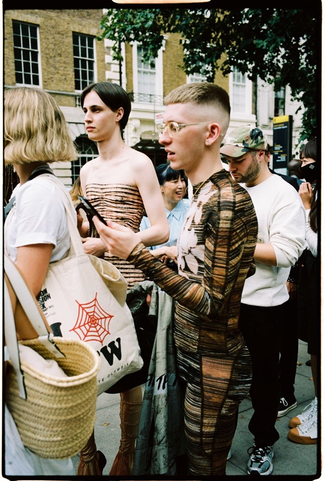 Street Style London Fashion Week Ss22 Dazed 