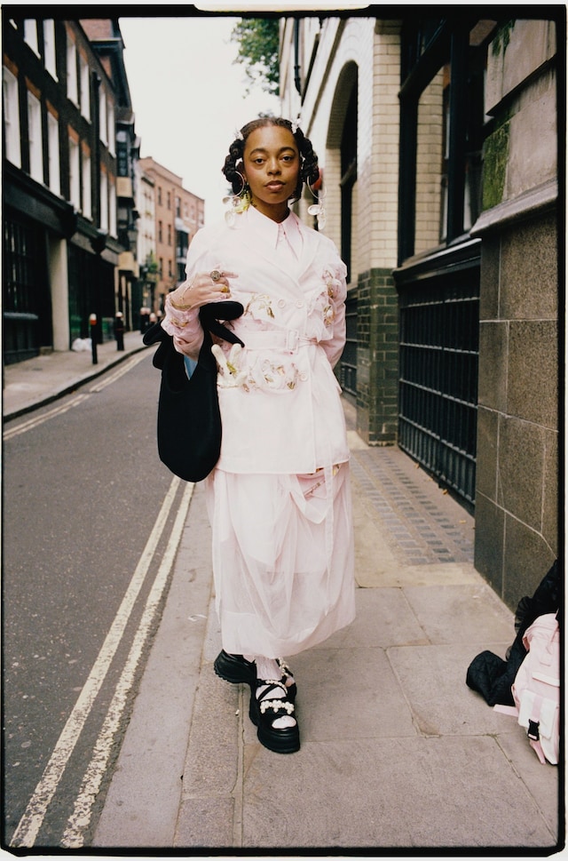Yu Fujiwara London Fashion Week SS22 Street Style 29