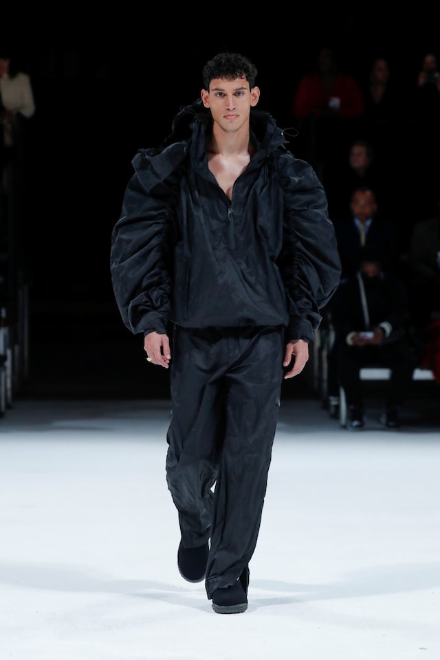 Bottega Veneta Salon 03 22