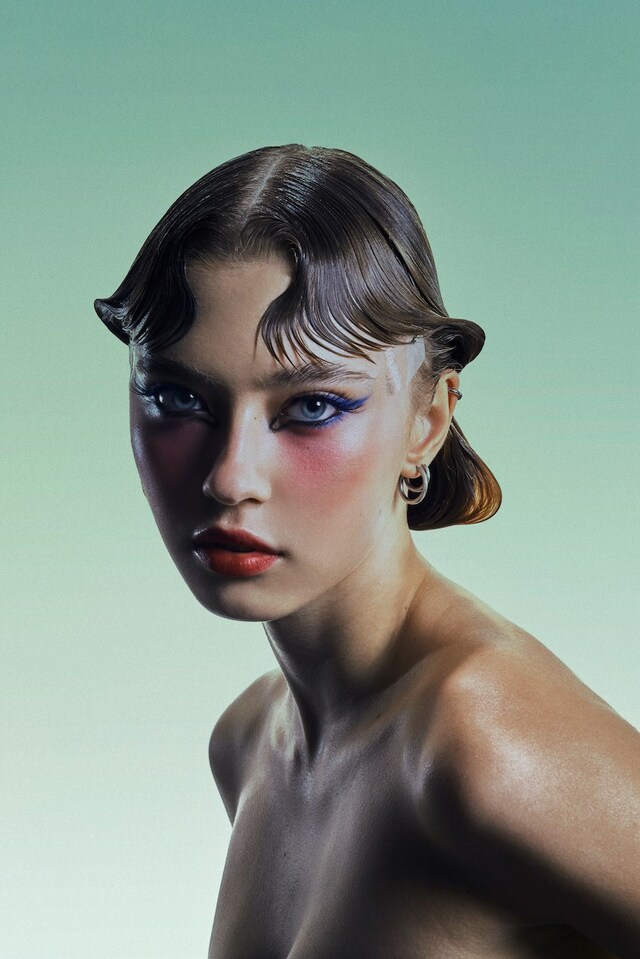 The Beauty Tutorial 16 15