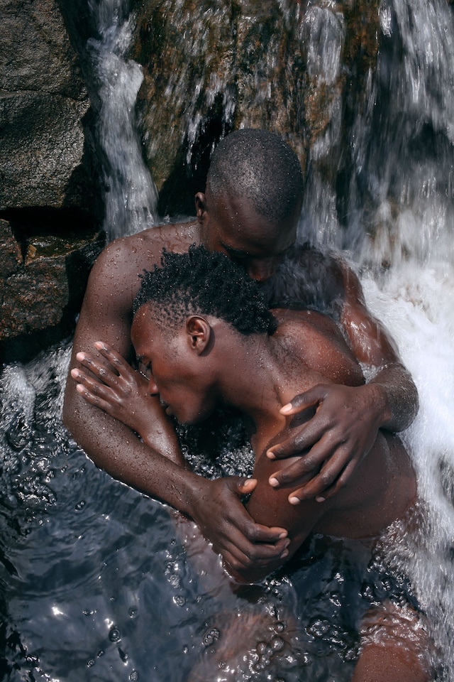 Denisse Ariana P&#233;rez, ongoing “Men in Water” series (2019) 19