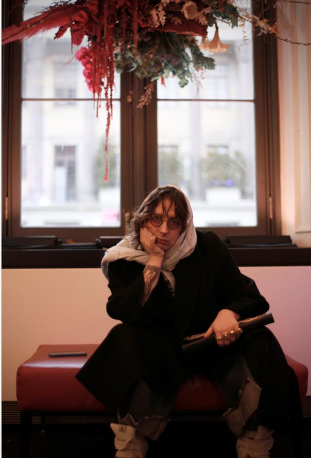 Photo by Charlie H. Stern (2) 7