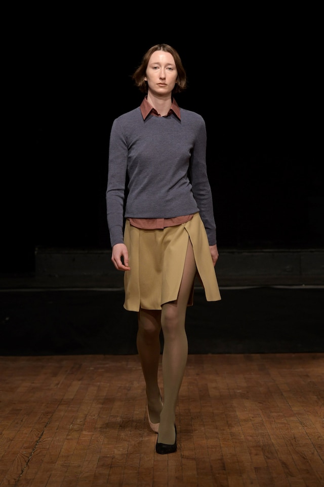 Maryam Nassir Zadeh AW22, sensible sweater and slit skirt 41