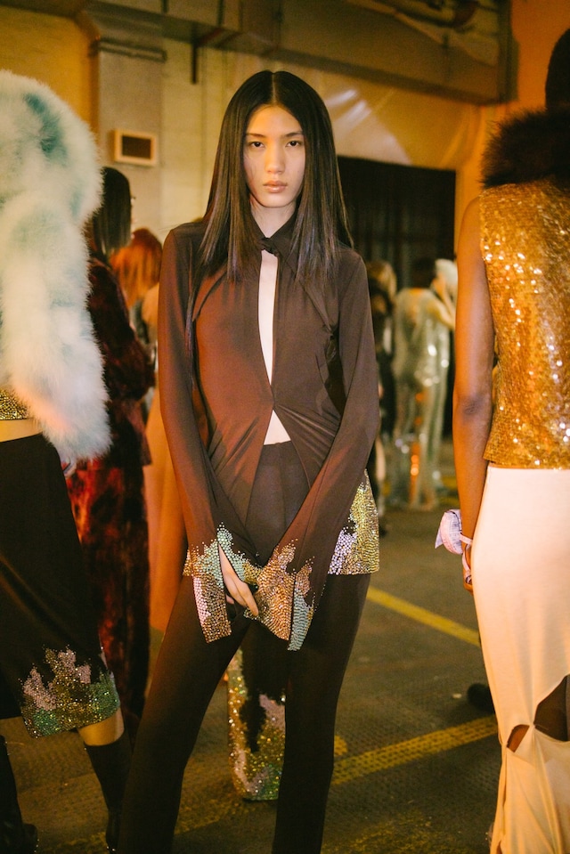 16Arlington AW22 3