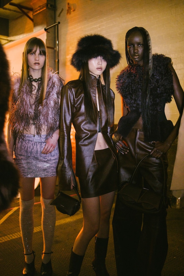 16Arlington AW22 11