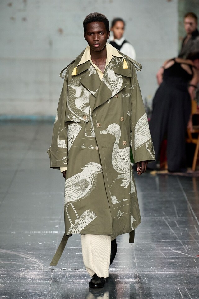 SS Daley AW22 16