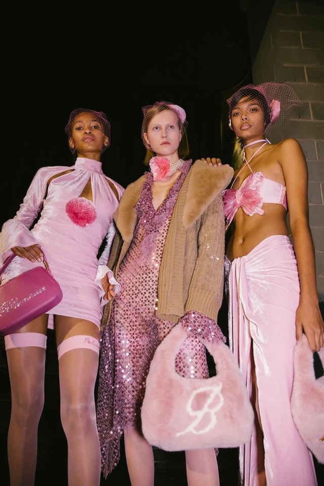 Blumarine AW22 feat. Chloe Cherry by Christina Fragkou 14